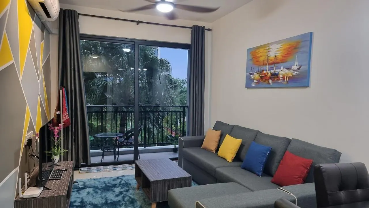 Paradise Pines Central Park Jb location